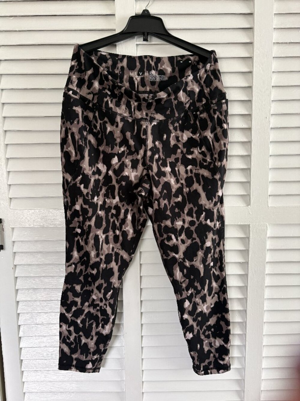 Lane Bryant LIVI 7/8 Women's Size 18/20 Leggings